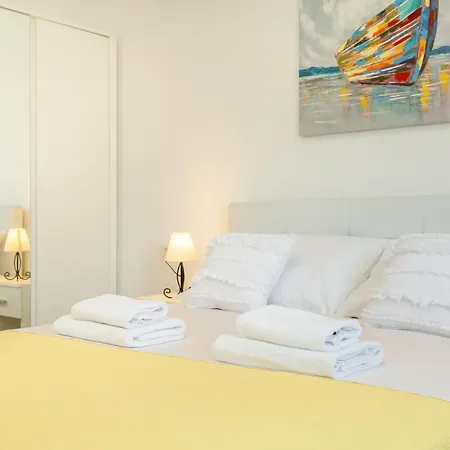 Apartment Holiday Apartments Dubrovnik